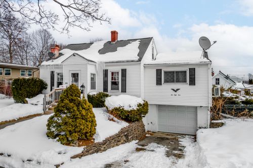 255 Fern Street, Bangor, ME, 04401 | Card Image
