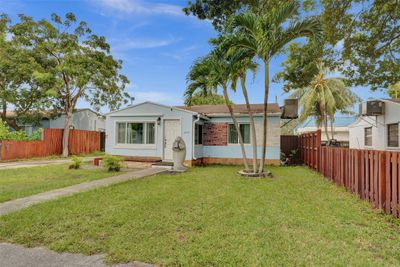 2535 Sherman Street, House other with 3 bedrooms, 2 bathrooms and null parking in Hollywood FL | Image 3