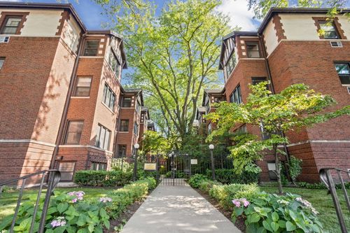 3n-815 Lake St, Oak Park, IL, 60301-1312 | Card Image