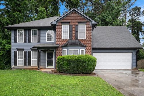 6092 Giles Ct, Lithonia, GA, 30058-3902 | Card Image