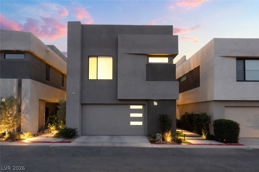 Residential in Henderson