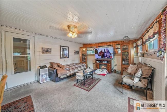 440 Main St, House other with 2 bedrooms, 1 bathrooms and null parking in Sayreville NJ | Image 8