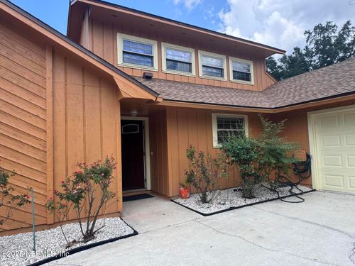 8179 Crosswind Rd, JACKSONVILLE, FL, 32244-5453 | Card Image