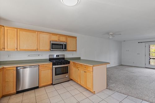 5b-2743 Cranberry Hwy, Wareham, MA, 02571-1069 | Card Image