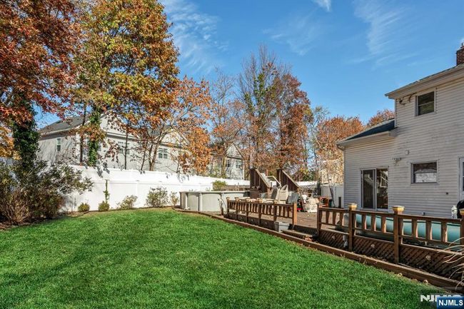 8 Carlisle Ct, House other with 4 bedrooms, 3 bathrooms and null parking in Edison NJ | Image 27