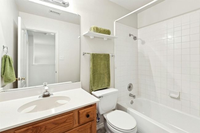 Hall bath | Image 21