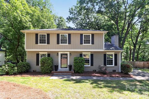 6527 Summerlin Pl, Charlotte, NC, 28226-7539 | Card Image