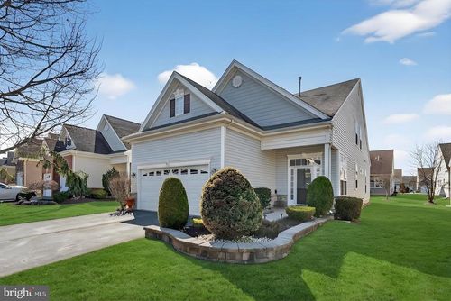 8 Turret Dr, Monroe Twp, NJ, 08831-7934 | Card Image