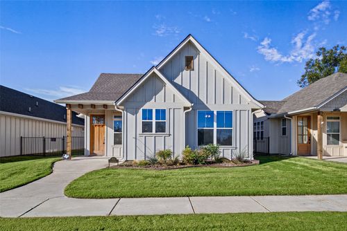 505 Eastpark Ln, Granbury, TX, 76049-4465 | Card Image