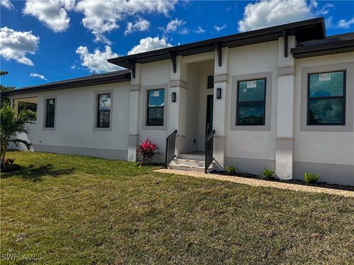 2480 Florida Ave, NAPLES, FL, 34112-6423 | Card Image