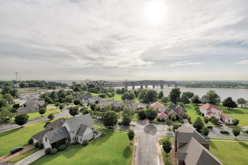 904-717 S Riverside Dr, Memphis, TN, 38103-1737 | Card Image