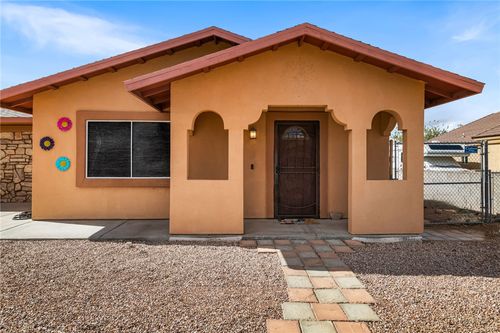 3321 N Apache St, Kingman, AZ, 86401-3809 | Card Image