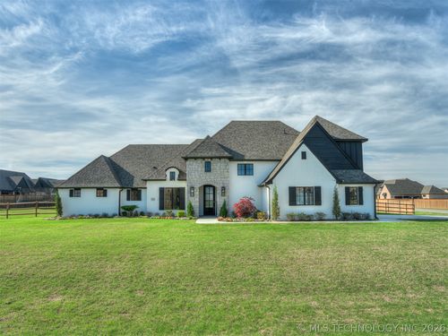 16401 S 1st West Ave, Glenpool, OK, 74033-5334 | Card Image