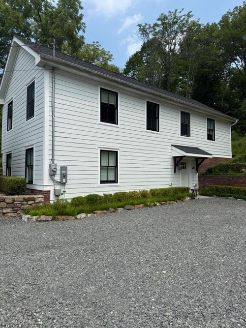 66 Main St, Far Hills, NJ, 07931-2490 | Card Image