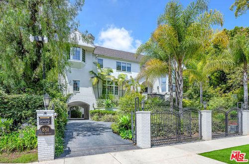 851 Devon Ave, Los Angeles, CA, 90024-2505 | Card Image