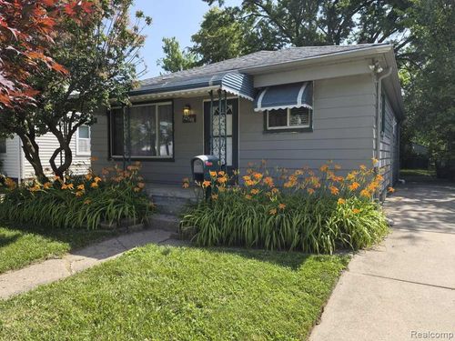20548 Poinciana, Redford, MI, 48240-1224 | Card Image