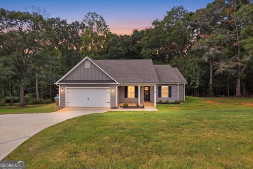 122 Pecan St, Danielsville, GA, 30633-6870 | Card Image
