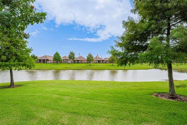 3215 Laurel Bend Ln, House other with 4 bedrooms, 3 bathrooms and 2 parking in Pearland TX | Image 37