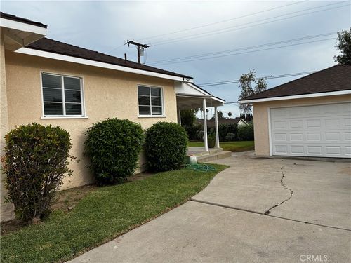 1520 Melody Ln, Fullerton, CA, 92831 | Card Image
