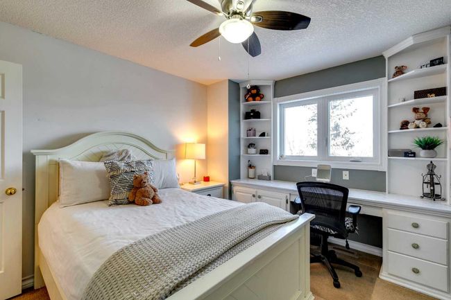 131 Patterson Drive Sw, House other with 5 bedrooms, 4 bathrooms and 4 parking in Calgary AB | Image 39