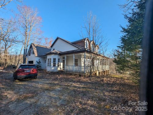1605 Golden Rd, Lake Toxaway, NC, 28747-5717 | Card Image