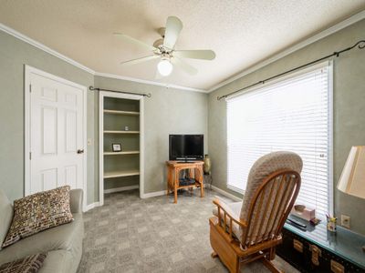 A - 3701 Foxborough Terrace Ne, Condo with 2 bedrooms, 2 bathrooms and null parking in Cedar Rapids IA | Image 3