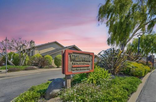 4-1884 Cherokee Dr, Salinas, CA, 93906 | Card Image