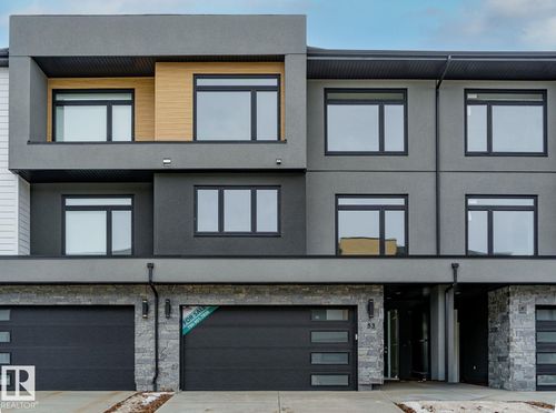 53-7121 May Cres Nw, Edmonton, AB, T6R0X2 | Card Image