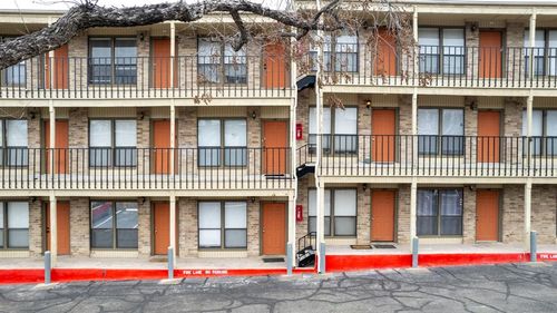 apt-314-3000 Guadalupe St, Austin, TX, 78705-2837 | Card Image