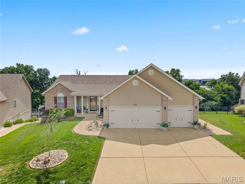 713 Berrywine Ln, Arnold, MO, 63010-4736 | Card Image