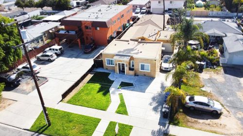 520 Glover Ave, Chula Vista, CA, 91910-5569 | Card Image