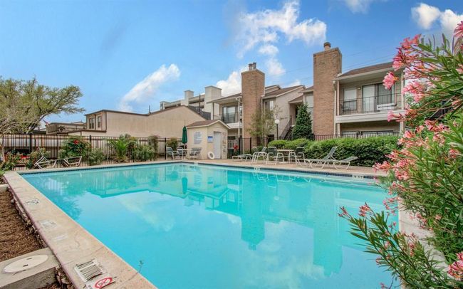 APT-3 - 1818 Augusta Dr, Townhouse with 2 bedrooms, 1 bathrooms and 1 parking in Houston TX | Image 23