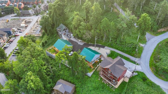 617 Davenport Rd, House other with 3 bedrooms, 3 bathrooms and null parking in Gatlinburg TN | Image 51