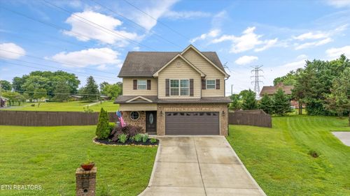 1017 Brighton Dr, Alcoa, TN, 37701-1683 | Card Image