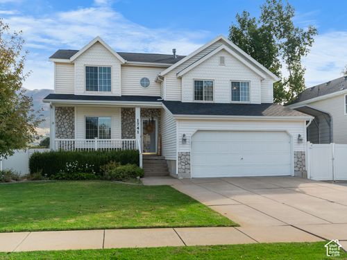 1741 S 500 E, Kaysville, UT, 84037-3068 | Card Image