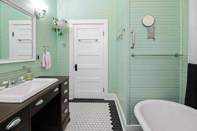 Bathroom | Image 27