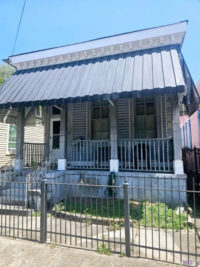 2223 Josephine St, House other with 3 bedrooms, 2 bathrooms and null parking in New Orleans LA | Image 1