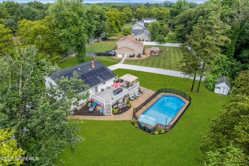 43 Juniper Dr, Freehold, NJ, 07728-2853 | Card Image