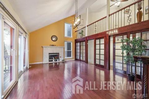Residential Lease in Edison 3