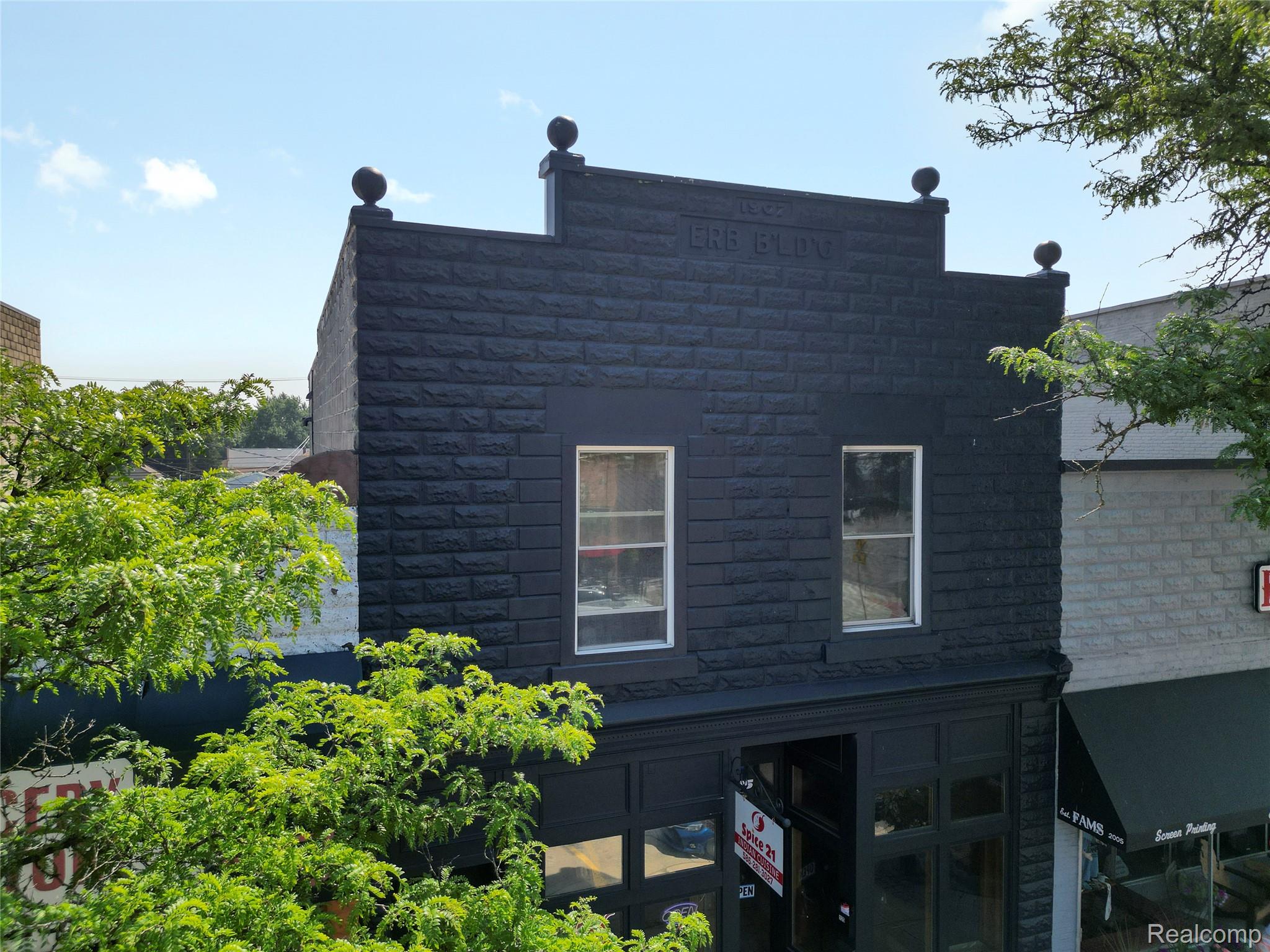 Residential Lease in Romeo Village 3