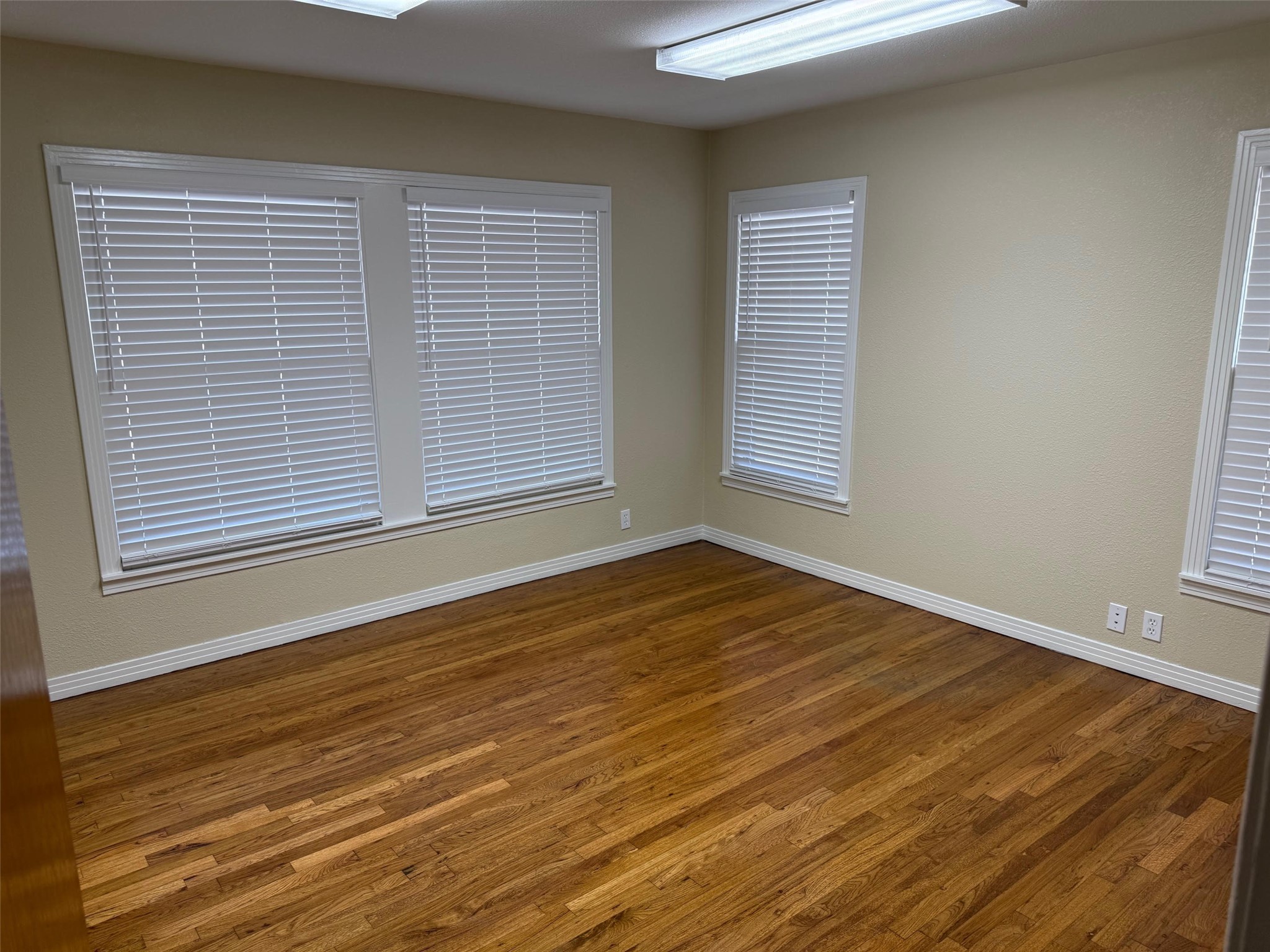 Commercial Sale in Weatherford 2