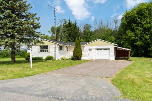 10913 Stampville Rd, Iroquois, ON, K0E1K0 | Card Image