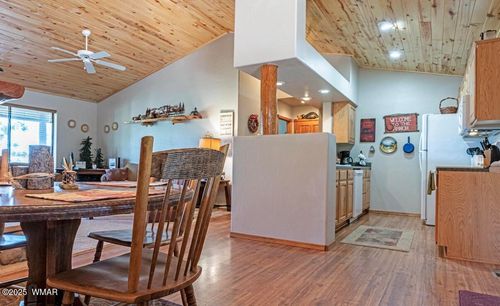 2718 Bain Trl, Overgaard, AZ, 85933-3255 | Card Image