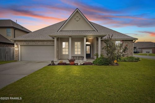 535 Cautillion Dr, Youngsville, LA, 70592-6279 | Card Image