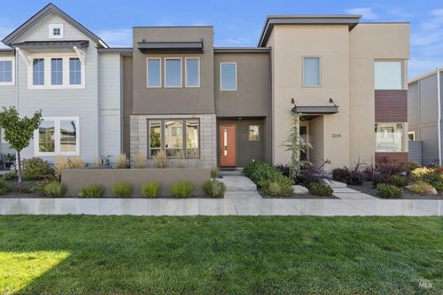 3216 S Shadywood Way, Boise, ID, 83716-7222 | Card Image