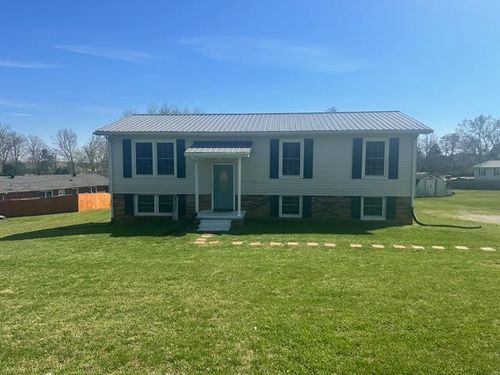 4032 Gayle Cir, Cookeville, TN, 38501-6656 | Card Image
