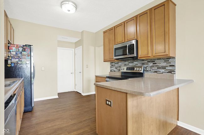 7022 Forrester Ln, Condo with 3 bedrooms, 3 bathrooms and null parking in Indianapolis IN | Image 15