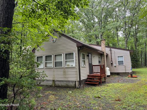 19c201-930 Rt 390, Greentown, PA, 18426 | Card Image