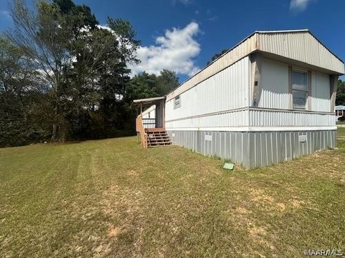 1609 Pine Lake Dr, Prattville, AL, 36067-7620 | Card Image