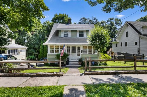 57 Palmer St, Stamford, CT, 06907-2035 | Card Image